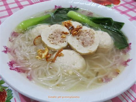  Fuzhou Fish Balls: En Kremig Smörgåsbord av Smaker Med Spisklara Tungor!