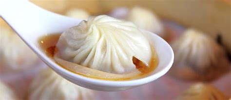  Liaoyang Guoqiao Xiaolongbao - En fest för smaklökarna med krispigt bröd och saftig fyllning!