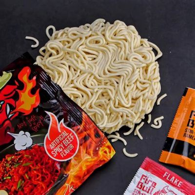  Tsingma Lamian: En dans av tuggbara nudlar möter en symfoni av kryddiga smaker!